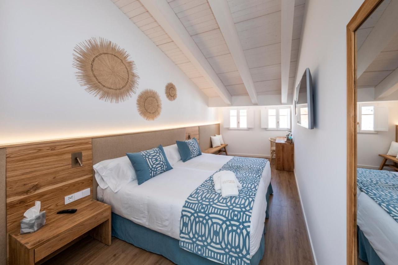 Hotel S'Antiga Adults Only Es Mercadal Exterior photo
