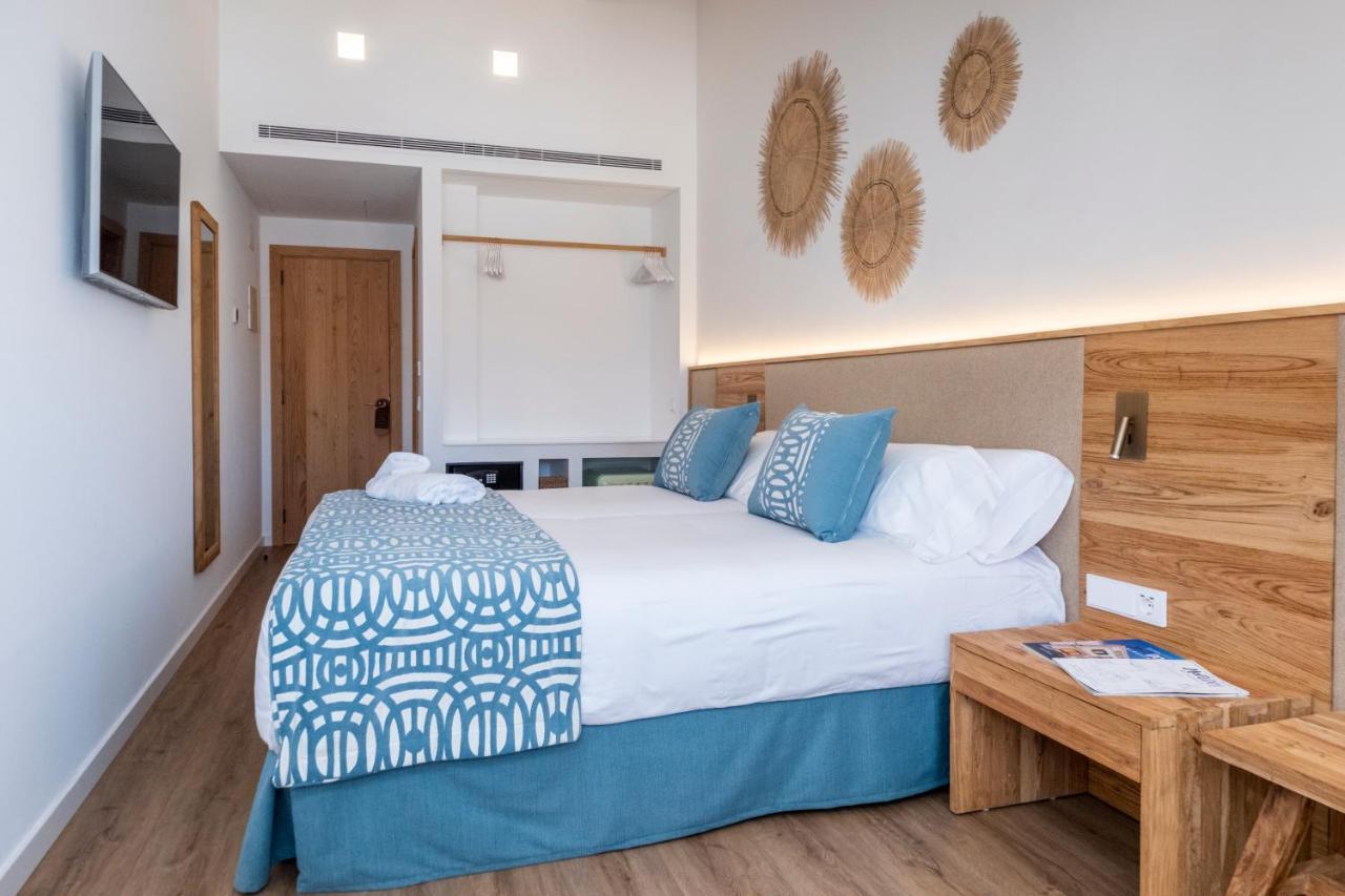 Hotel S'Antiga Adults Only Es Mercadal Exterior photo